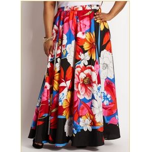 Maxi Skirt Floral Print